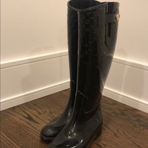 Louis vuitton monogram rain boots